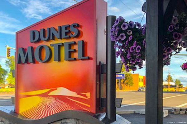 DUNES MOTEL BEND (Bend)